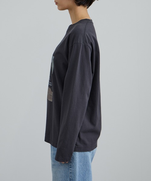 SALON adam et rope'（サロン アダム エ ロペ）の「フィルムポスター プリントロングスリーブTEE（Tシャツ/カットソー・レディース・オフホワイト/チャコールグレー・FREE）」の15枚目の写真