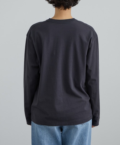 SALON adam et rope'（サロン アダム エ ロペ）の「フィルムポスター プリントロングスリーブTEE（Tシャツ/カットソー・レディース・オフホワイト/チャコールグレー・FREE）」の16枚目の写真