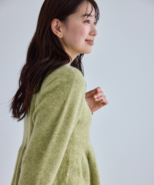 ROPE' PICNIC(ロペピクニック)の「アンゴラ混ペプラムニット(ニット/セーター・レディース・ライトグレー/ネイビー/ミント/ベージュ・FREE)」の20枚目の写真