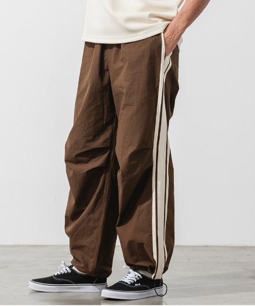 OFFSHORE(オフショア)の「TRACK PANTS(その他パンツ・メンズ・ブルー/ブラウン・XL/L/M/S)」の1枚目の写真