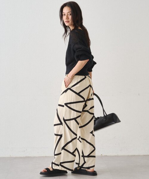 LOUNGEDRESS（ラウンジドレス）の「クリスピーコットンショートニット（ニット/セーター・レディース・ベージュ/オフホワイト/ブラック・FREE）」の16枚目の写真