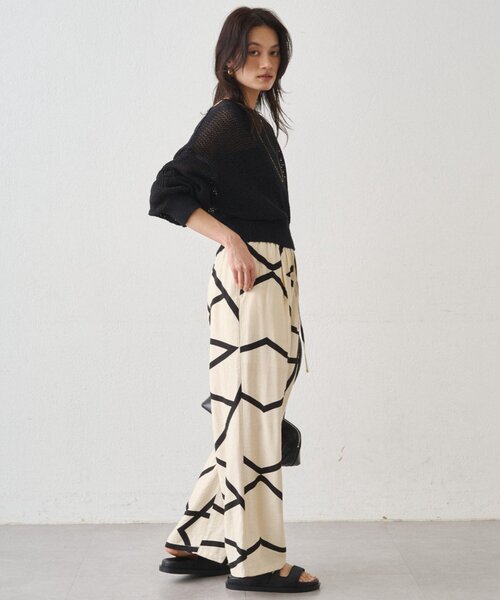 LOUNGEDRESS（ラウンジドレス）の「クリスピーコットンショートニット（ニット/セーター・レディース・ベージュ/オフホワイト/ブラック・FREE）」の18枚目の写真