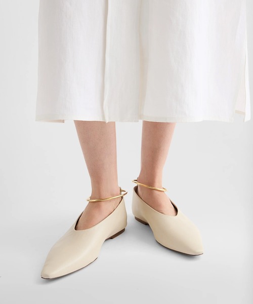 JIL SANDER(ジルサンダー)の「BALLERINA(パンプス・レディース・ブラック/ホワイト・35/36/37/38)」の3枚目の写真