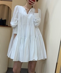 ティアード切替×Vネックワンピース