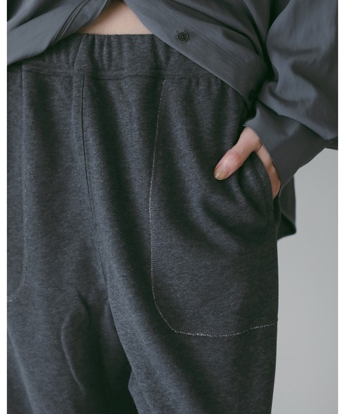 anuke（アンヌーク）の「Stitch Sweat Pants（その他パンツ・レディース・ホワイト/チャコールグレー・36inch/38inch）」の7枚目の写真