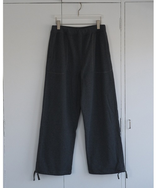 anuke（アンヌーク）の「Stitch Sweat Pants（その他パンツ・レディース・ホワイト/チャコールグレー・36inch/38inch）」の5枚目の写真