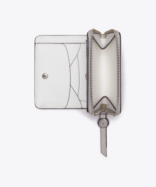 TORY BURCH(トリーバーチ)の「ロミー バイフォールド ウォレット(財布・レディース・アッシュ/モカ/ブラック/ライトブルー・ONE SIZE)」の14枚目の写真