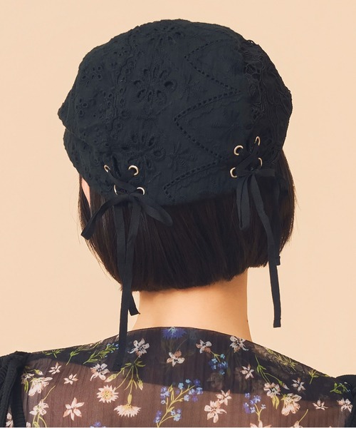 Casselini(キャセリーニ)の「Casselini(キャセリーニ)パッチワークレースハンチング(ハンチング/ベレー帽・レディース・ホワイト/ブラック・FREE)」の7枚目の写真