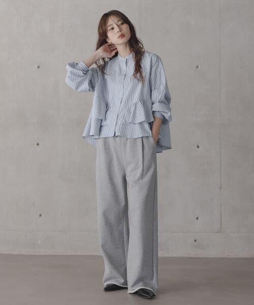 URBAN RESEARCH Sonny Label(アーバンリサーチサニーレーベル)の「『WEB限定』バンドカラーフリルストライプシャツ(シャツ/ブラウス・レディース・ホワイト系その他/ブルー系その他/ブラウン系その他・FREE)」の17枚目の写真