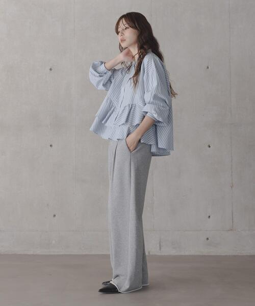 URBAN RESEARCH Sonny Label(アーバンリサーチサニーレーベル)の「『WEB限定』バンドカラーフリルストライプシャツ(シャツ/ブラウス・レディース・ホワイト系その他/ブルー系その他/ブラウン系その他・FREE)」の18枚目の写真