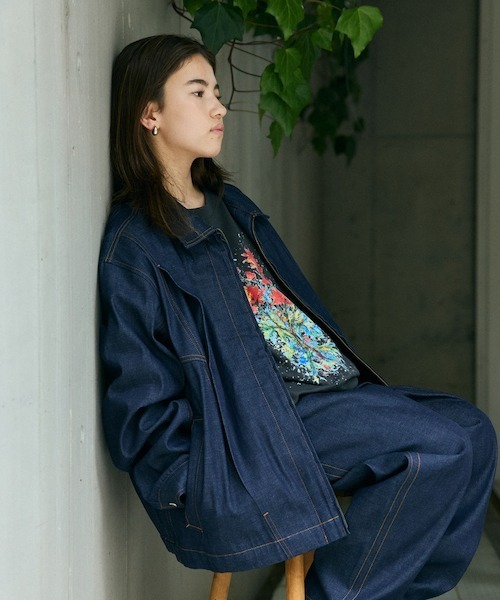 rehacer(レアセル)の「rehacer : Tuck Volume Denim Jacket / タック ボリュームデニム ジャケット(デニムジャケット・レディース・インディゴブルー・MEDIUM)」の3枚目の写真