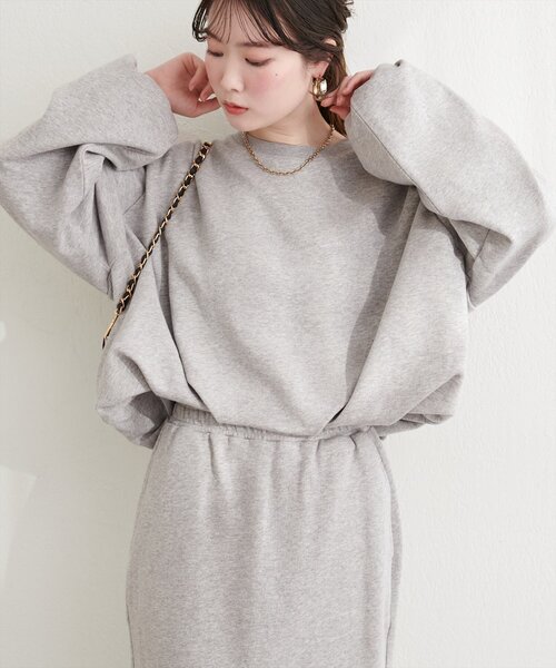 natural couture（ナチュラルクチュール）の「バルーンシルエットプルオーバー（スウェット・レディース・ベージュ/チャコールグレー/グレー・FREE）」の6枚目の写真