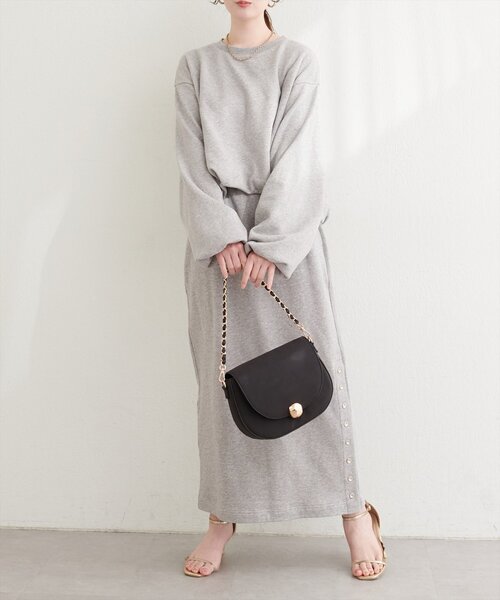 natural couture（ナチュラルクチュール）の「バルーンシルエットプルオーバー（スウェット・レディース・ベージュ/チャコールグレー/グレー・FREE）」の7枚目の写真