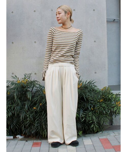 Ungrid（アングリッド）の「【WEB限定】オフショルダーボーダーロングスリーブTee（Tシャツ/カットソー・レディース・ブラウン/レッド/イエロー・FREE）」の11枚目の写真