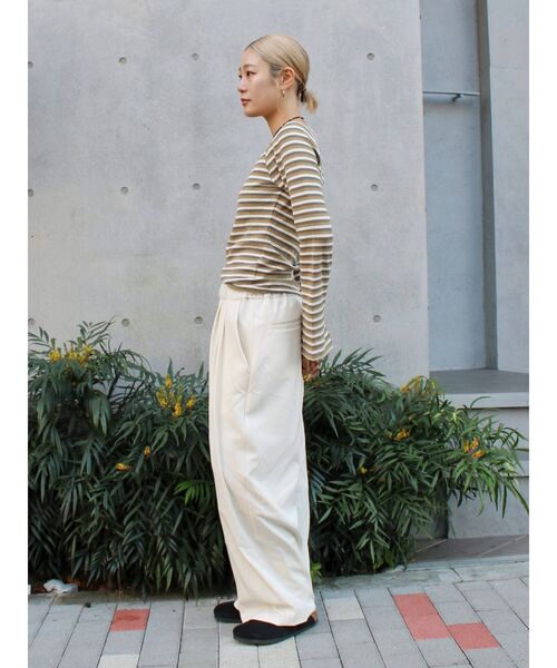 Ungrid（アングリッド）の「【WEB限定】オフショルダーボーダーロングスリーブTee（Tシャツ/カットソー・レディース・ブラウン/レッド/イエロー・FREE）」の12枚目の写真