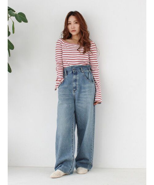 Ungrid（アングリッド）の「【WEB限定】オフショルダーボーダーロングスリーブTee（Tシャツ/カットソー・レディース・ブラウン/レッド/イエロー・FREE）」の16枚目の写真