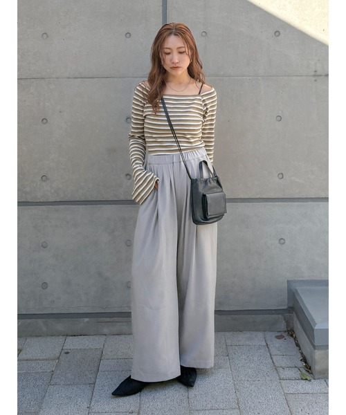 Ungrid（アングリッド）の「【WEB限定】オフショルダーボーダーロングスリーブTee（Tシャツ/カットソー・レディース・ブラウン/レッド/イエロー・FREE）」の4枚目の写真