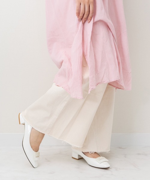 Bridget Birkin(ブリジットバーキン)の「【Bridget Birkin】グリッターパーツパンプス(561050)(パンプス・レディース・ホワイト系その他/ブルー系その他・24/23.5/23/22.5)」の3枚目の写真