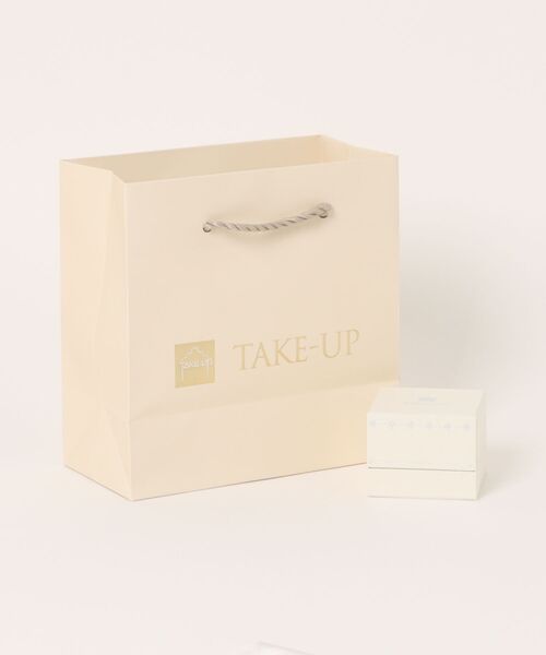 TAKE-UP（テイクアップ）の「K10 ワンポイント シェルフラワー エメラルドピアス( YG)（ピアス（両耳用）・レディース・イエローゴールド・FREE）」の7枚目の写真