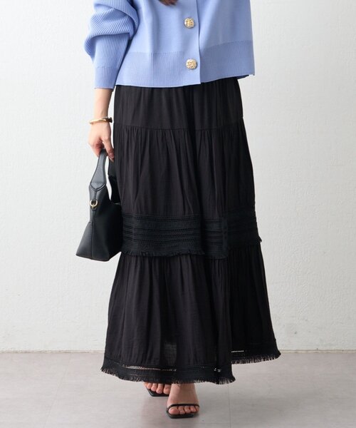 Remind me and forever(リマインドミーアンドフォーエバー)の「ティアードスカート(スカート・レディース・オフホワイト/ブラック/ナチュラル・FREE)」の2枚目の写真