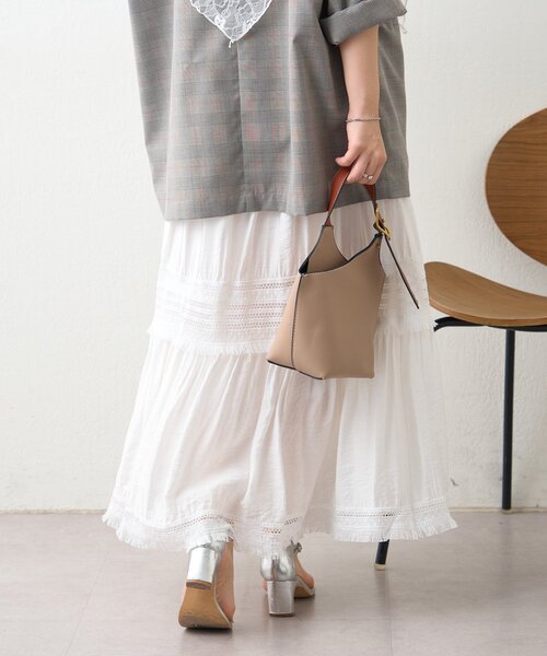 Remind me and forever(リマインドミーアンドフォーエバー)の「ティアードスカート(スカート・レディース・オフホワイト/ブラック/ナチュラル・FREE)」の7枚目の写真