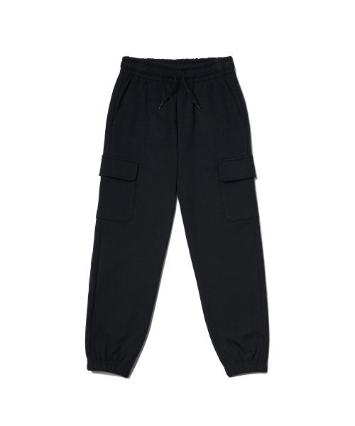 MUSINSA STANDARD KIDS（ムシンサスタンダードキッズ）の「カーゴスウェットパンツ[ブラック]（スウェットパンツ・レディース・その他・100/110/120/130/140/150/160）」の2枚目の写真