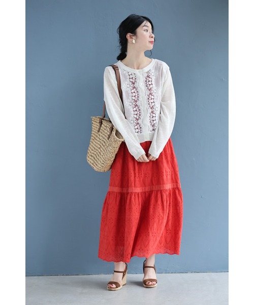 cawaii(カワイイ)の「雅なレースが流れる刺繍シアーカーディガン(カーディガン/ボレロ・レディース・ホワイト・FREE)」の5枚目の写真