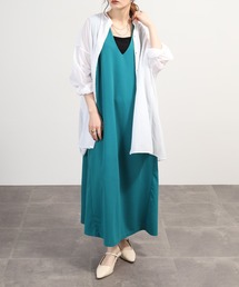 OMNES | アムンゼン(梨地) Vネックフレアジャンスカ(ジャンパースカート)