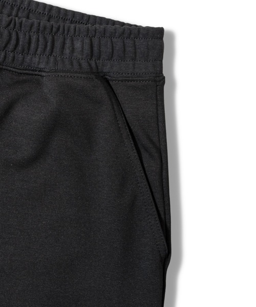 KELTY(ケルティ)の「KELTY WAPPEN LOGO PONTE SHORTS(その他パンツ・メンズ・ブラック/チャコール・XL/L/M)」の8枚目の写真