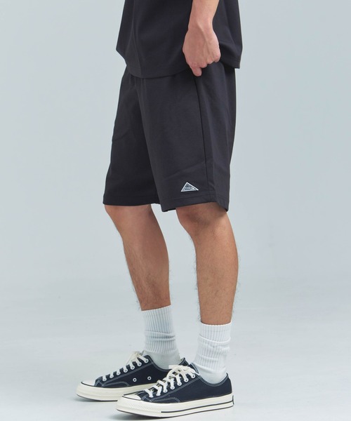 KELTY(ケルティ)の「KELTY WAPPEN LOGO PONTE SHORTS(その他パンツ・メンズ・ブラック/チャコール・XL/L/M)」の15枚目の写真