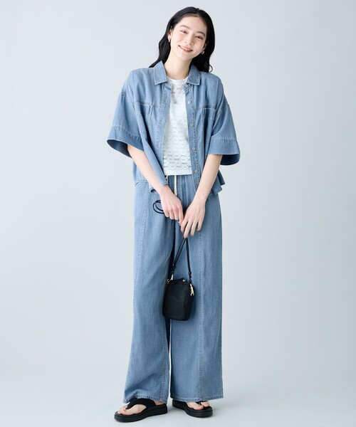 ANY(エニィ)の「ライトオンスデニムシャツ(セットアップ着用可)(シャツ/ブラウス・レディース・サックスブルー系/ベージュ系・X-LARGE)」の10枚目の写真