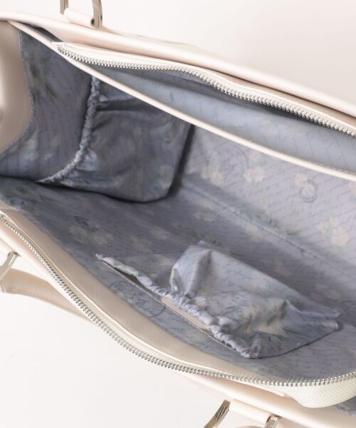 dazzlin（ダズリン）の「【dazzlin / ダズリン】 推し活ボストンバッグ（トートバッグ・レディース・ブルー/ブラック/アイボリー・FREE）」の6枚目の写真