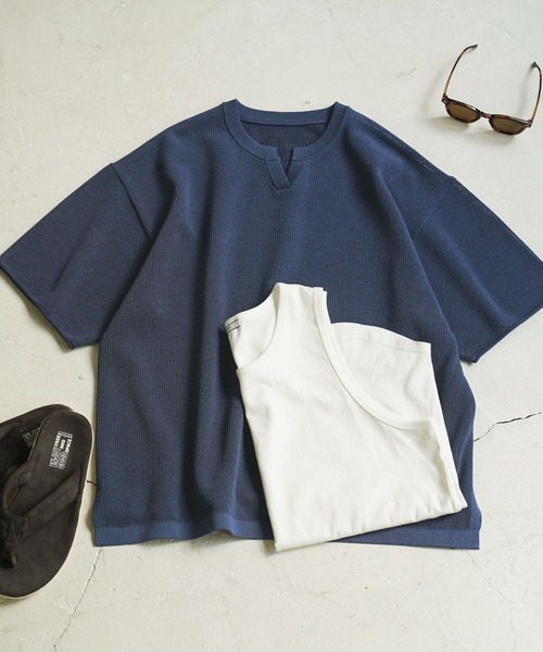 BAYFLOW（ベイフロー）の「[セットでお得!]メッシュレイヤードニットプルオーバー（Tシャツ/カットソー・メンズ・ネイビー/オレンジ/グリーン/チャコール・MEDIUM/LARGE）」の4枚目の写真