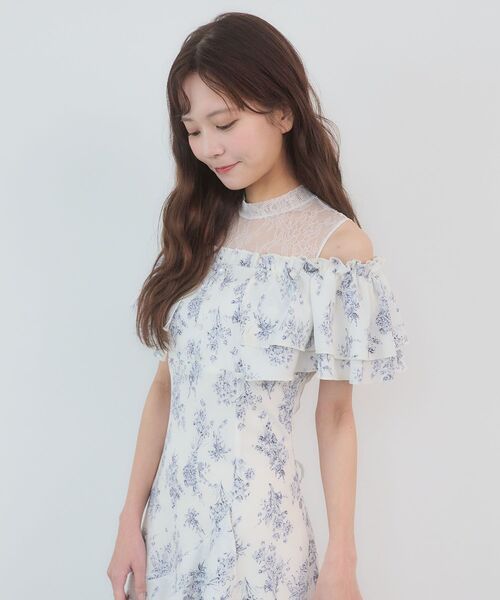 MAJESTIC LEGON(マジェスティックレゴン)の「ウエストきゅっとオフショルワンピ(ワンピース・レディース・ブルー系その他2/グレー系その他/ホワイト系その他2・MEDIUM/SMALL)」の16枚目の写真