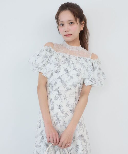 MAJESTIC LEGON(マジェスティックレゴン)の「ウエストきゅっとオフショルワンピ(ワンピース・レディース・ブルー系その他2/グレー系その他/ホワイト系その他2・MEDIUM/SMALL)」の22枚目の写真