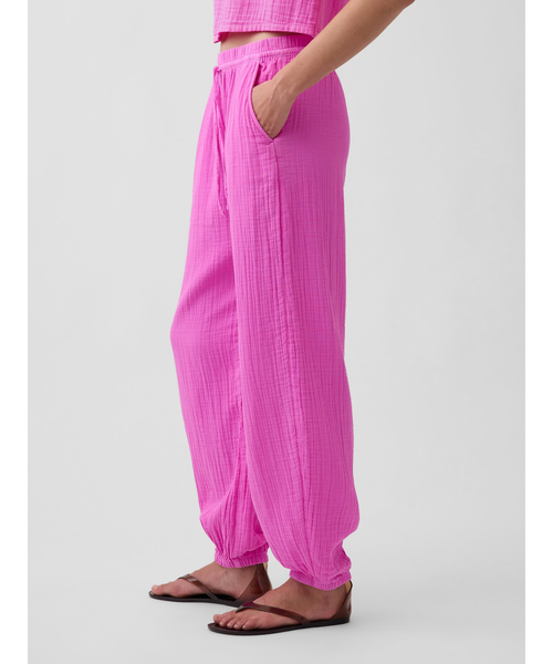 GAP(ギャップ)の「コットンガーゼ バレルジョガーパンツ(その他パンツ・レディース・ブラック/ピンク/ブルー・S/M/L/XS/XXS)」の10枚目の写真