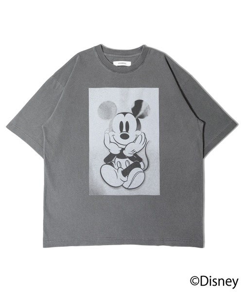 MICKEY MOUSE（ミッキーマウス）の「JOHNBULL-MICKEY MOUSE T. Print（Tシャツ/カットソー・メンズ・チャコール/ホワイト・L/M）」の5枚目の写真