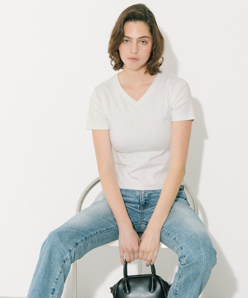 coca（coca）（コカ）の「Vネックスムーストップス（Tシャツ/カットソー・レディース・ブラック/ホワイト・L/XL/S/M）」の8枚目の写真