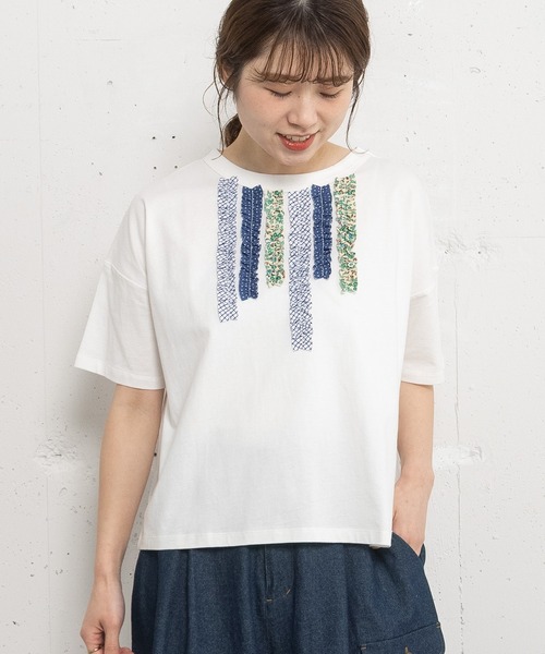 POU DOU DOU(プードゥドゥ)の「アソートランダムフリルボーダートップス(Tシャツ/カットソー・レディース・ネイビー/ライトグレー/オフホワイト・3)」の2枚目の写真