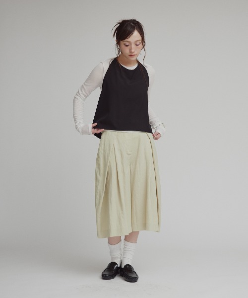 W:Huku(フーク)の「【W:Huku / ドライタッチツイル】スラックス バミューダ パンツ / 短パン ハーフパンツ クロップド / Dry-Touch Twill Bermuda Shorts(スラックス・レディース・ブラック/ベージュ・M/L)」の15枚目の写真
