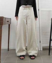 unnu（ユヌ）の「バレルレッグセンターシームデニムパンツ（デニムパンツ）」