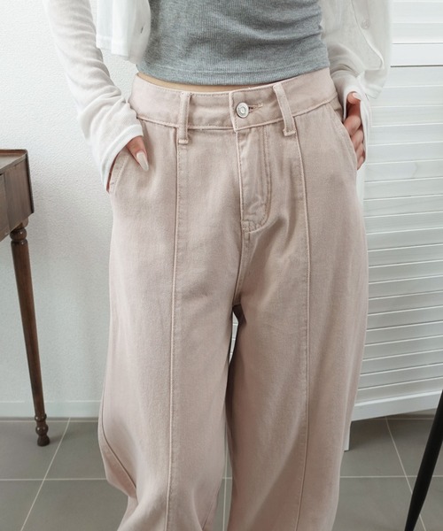 unnu(ユヌ)の「バレルレッグセンターシームデニムパンツ(デニムパンツ・レディース・ピンク/ブルー/アイボリー・S)」の6枚目の写真