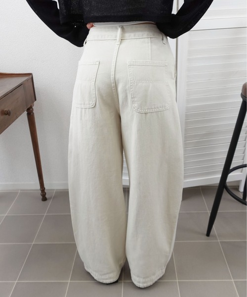 unnu(ユヌ)の「バレルレッグセンターシームデニムパンツ(デニムパンツ・レディース・ピンク/ブルー/アイボリー・S)」の14枚目の写真