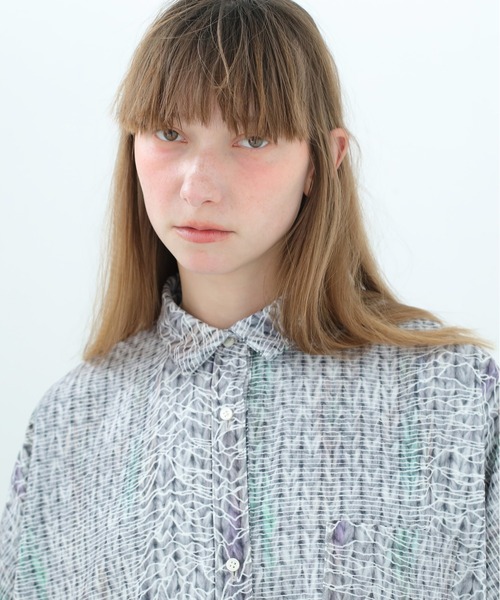 BEDSIDEDRAMA(ベットサイドドラマ)の「Daydream Photo Shirt Dress(シャツワンピース・レディース・ブラック/グレー・1)」の3枚目の写真
