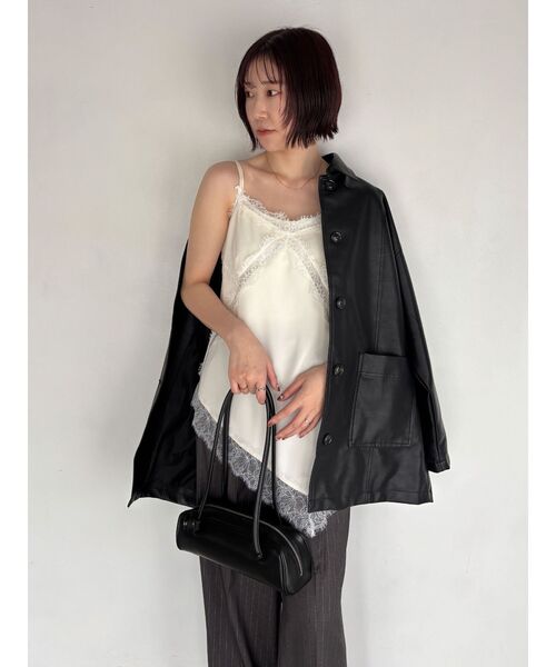 LAGUNAMOON(ラグナムーン)の「アシンメトリーレースサテンキャミソール 【レイヤードトップス】 【夏服】(キャミソール・レディース・ブラウン/ライトブルー/アイボリー・FREE)」の8枚目の写真