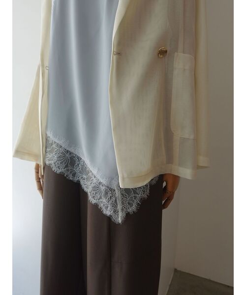 LAGUNAMOON(ラグナムーン)の「アシンメトリーレースサテンキャミソール 【レイヤードトップス】 【夏服】(キャミソール・レディース・ブラウン/ライトブルー/アイボリー・FREE)」の15枚目の写真