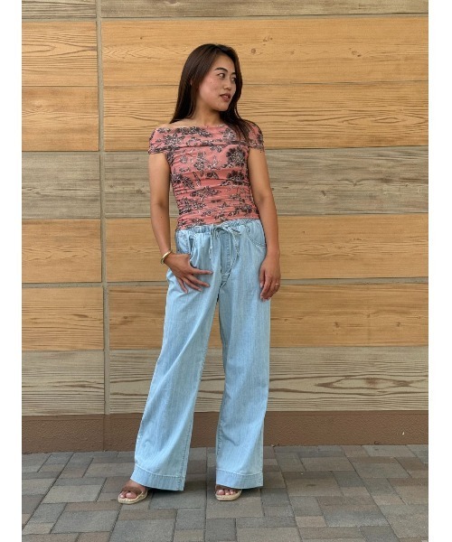 BANANA REPUBLIC FACTORY STORE(バナナリパブリック ファクトリーストア)の「BANANA REPUBLIC FACTORY STORE サマーウェイトプルオンワイドデニム(デニムパンツ・レディース・ライトインディゴブルー/ホワイト/インディゴブルー・M/S/XS/L)」の13枚目の写真