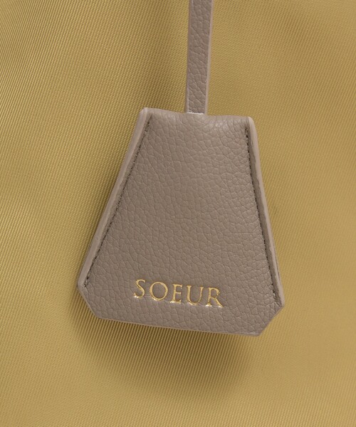 soeur（スール）の「●SOEUR/軽量ナイロントート/キャリーオン/A4サイズ/13インチPC収納可（トートバッグ・レディース・ネイビー/イエロー/ブラック/グレイッシュベージュ・フリー）」の7枚目の写真