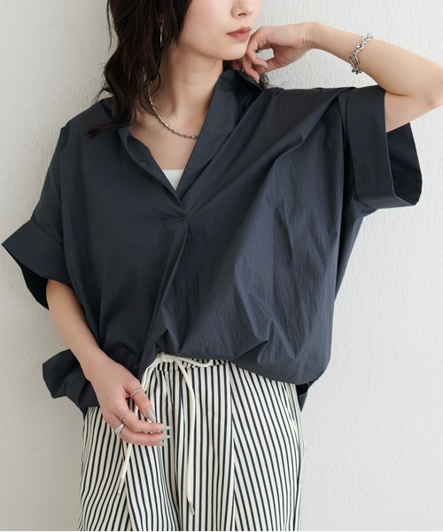 LARUTA(ラルータ)の「【LARUTA】ドルマンスキッパーシャツ(シャツ/ブラウス・レディース・ラベンダー/ミント/その他1/ネイビー/オフホワイト・FREE)」の3枚目の写真