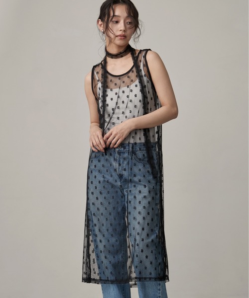 OFROOM(オフルーム)の「Lace Onepiece Narrow Scarf Set|レースワンピースナロースカーフセット(ワンピース・レディース・ホワイト/ブラック・FREE)」の1枚目の写真